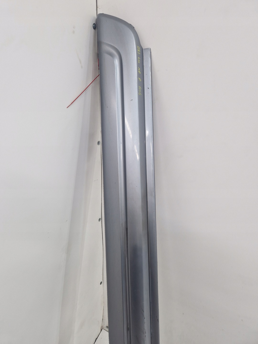 moulding threshold right BMW X3 E83 M PAKIET A08/7