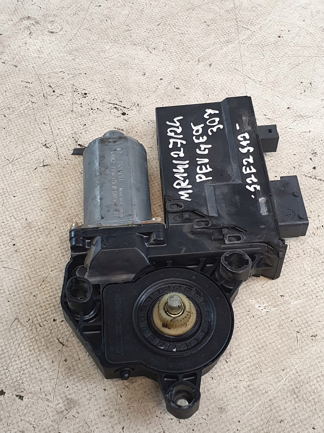 mini motor windows left front OE 9634457580 PEUGEOT 307 SW 03r