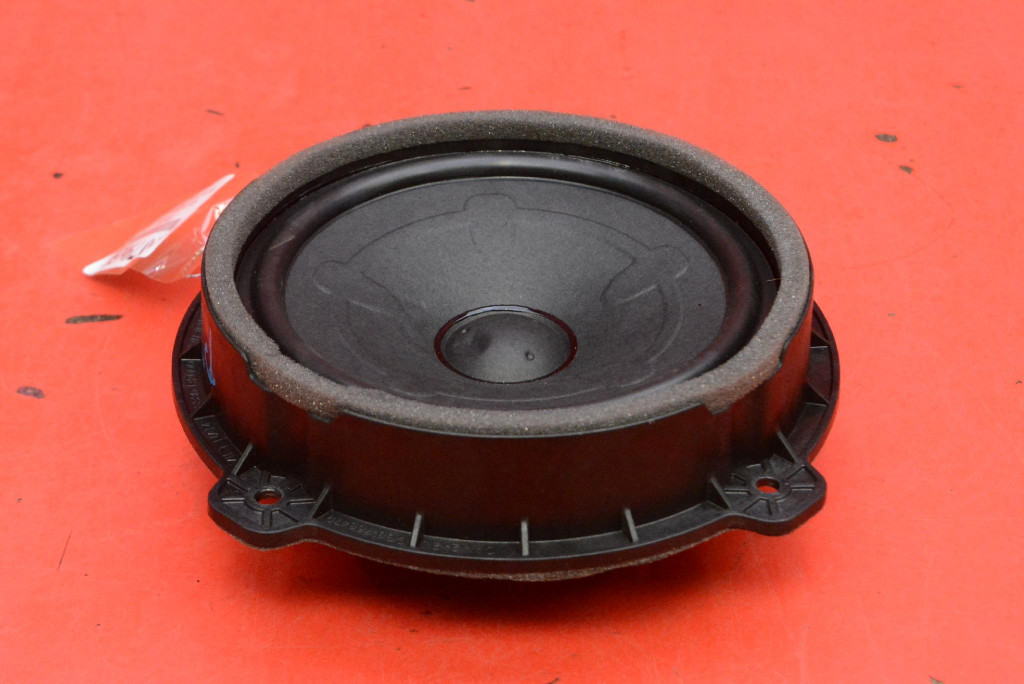 speaker right rear part 96330-R2000 KIA SPORTAGE 5 V 21-25