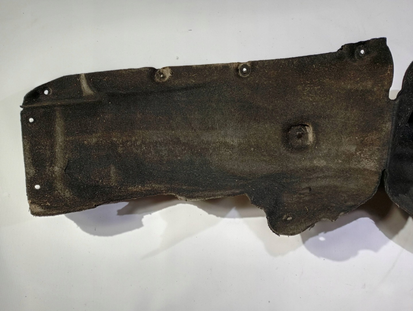 mudguard rear part rear. left original Ford Explorer 2020