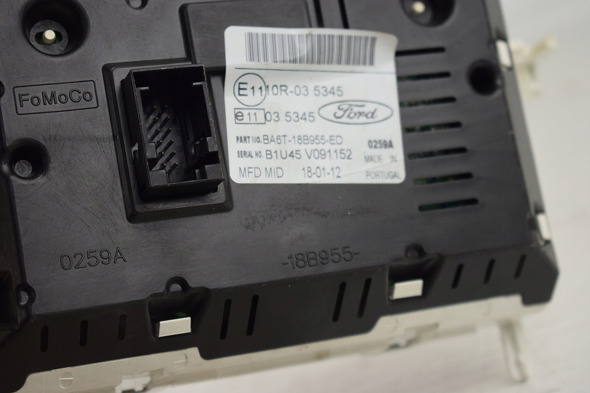 display navigation devices FORD FIESTA MK7
