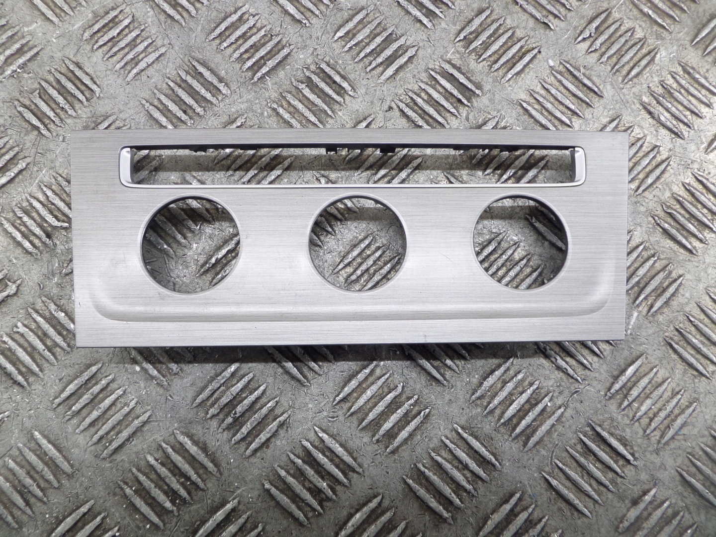 RÁM DEKOR klimatizácii VW GOLF 7 5G2863099C