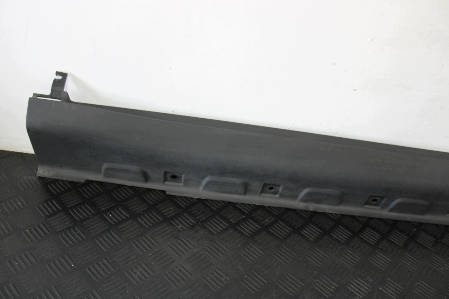 cap threshold threshold left 10252399 MG ZS LIFT FL 2024