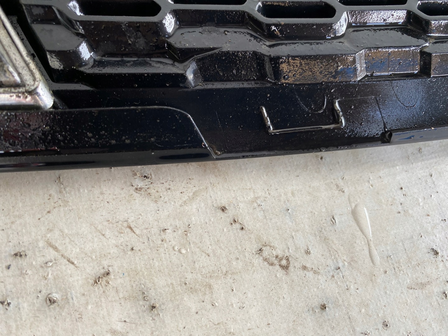 NISSAN MICRA K12 maska nárazníku levá 62330BC400