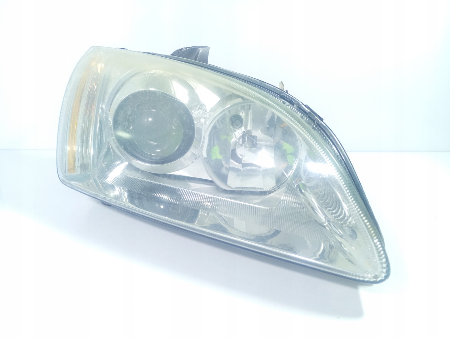 FORD FOCUS MK2 04-10 light right REFLEKTOR right front XENON 4M5113W029GD