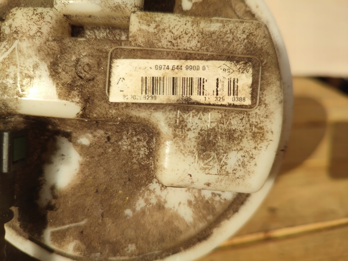 feed pump RENAULT TWINGO II 1.2 8200368239