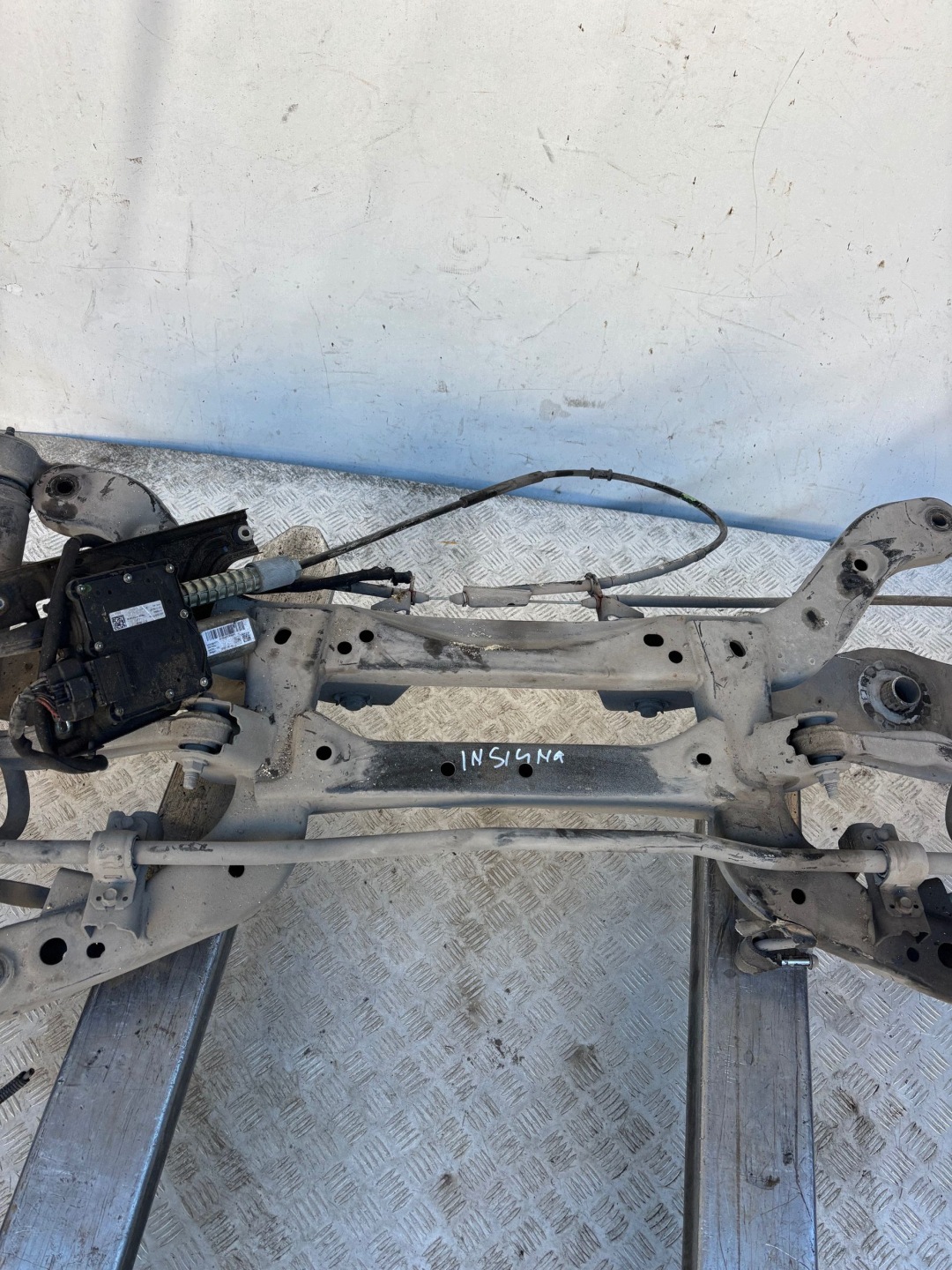 Achsträger heck hinten OPEL INSIGNIA A KOMBI