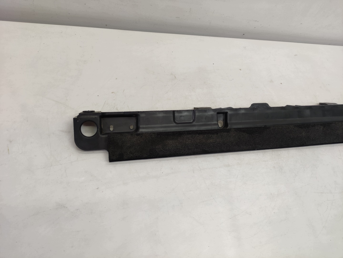 NISSAN X-TRAIL T33 21- cover radiator upper original