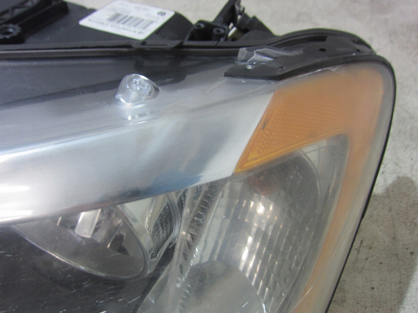 BMW X3 F25 light left front left front before lift 63117222025 USA