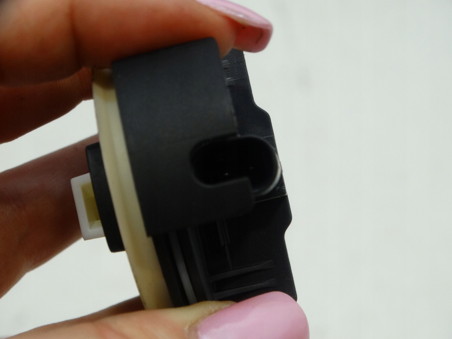 SENSOR Crashsensor Drucksensor CITROEN C4 III 2020R. 9831469280