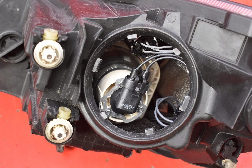 REFLEKTOR right light front lens EU 13409895 OPEL INSIGNIA A LIFT 13-20