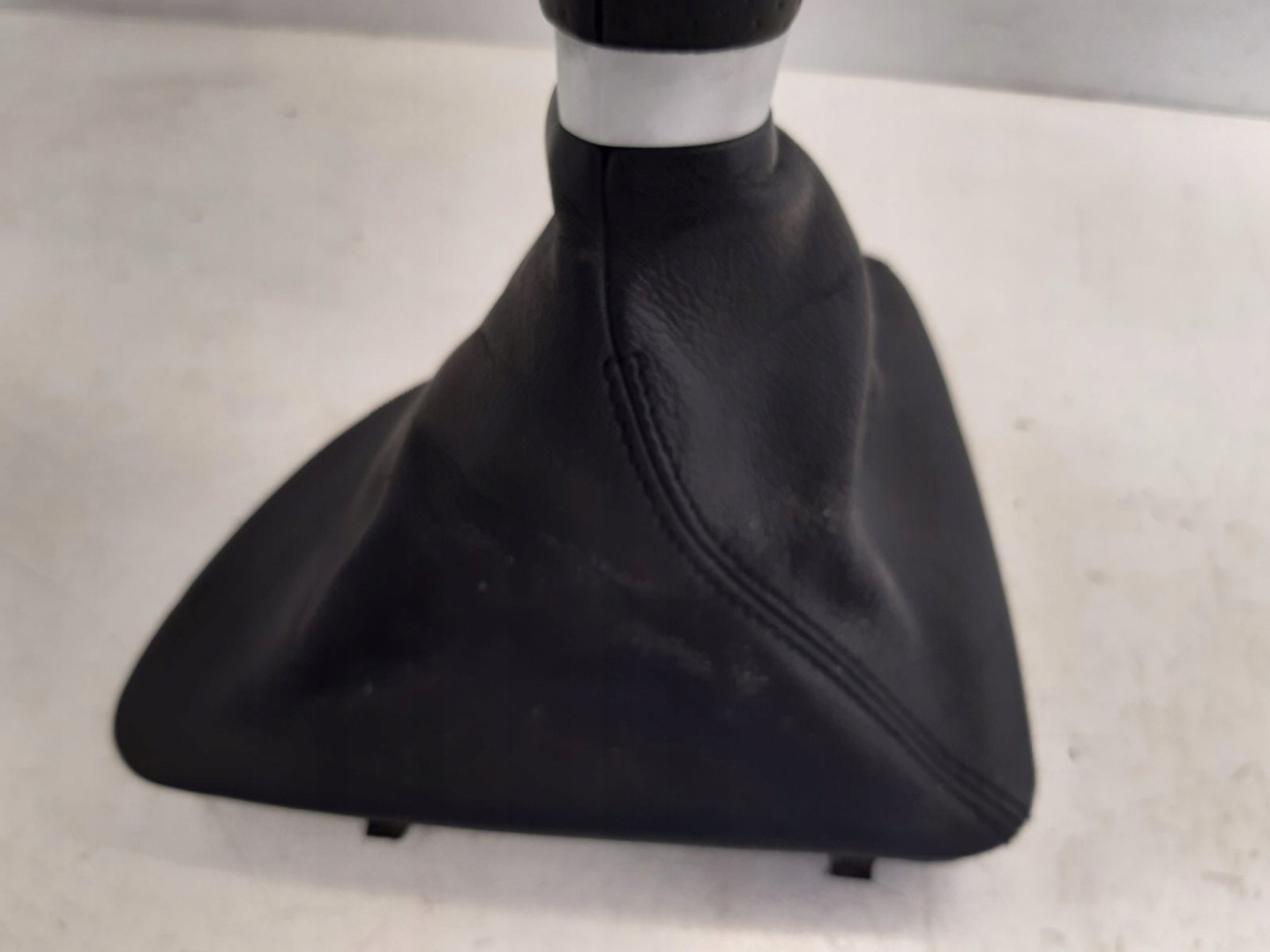 knob sleeve BMW E81 2,0i