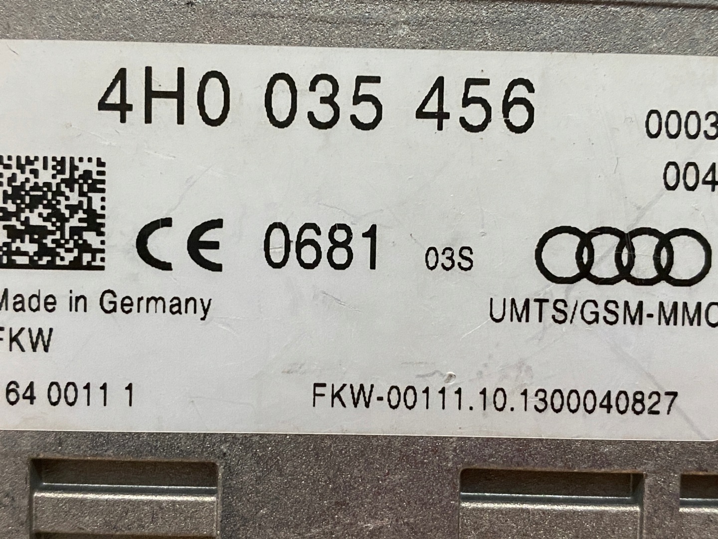 AUDI VW verstärker antenne 4H0035456