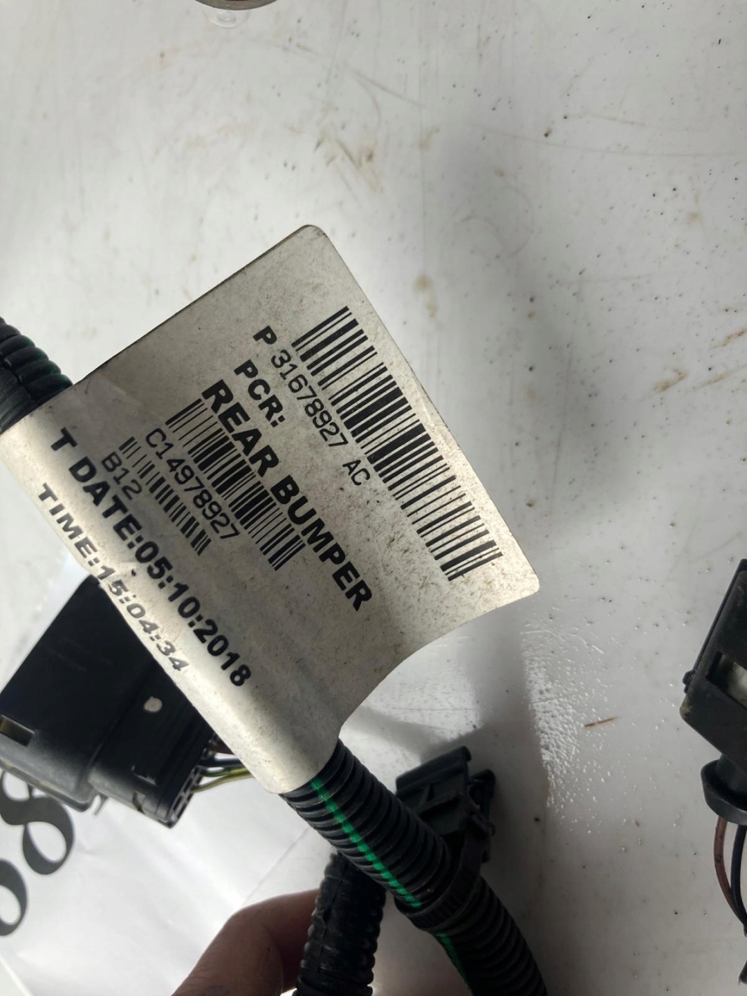 bundle wiring PDC rear part VOLVO XC40 31678927 below 4 PDC