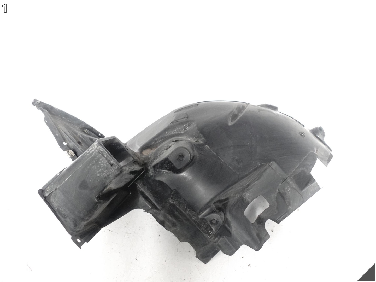 MERCEDES SPRINTER III 3 W907 W910 18- mudguard front part right front