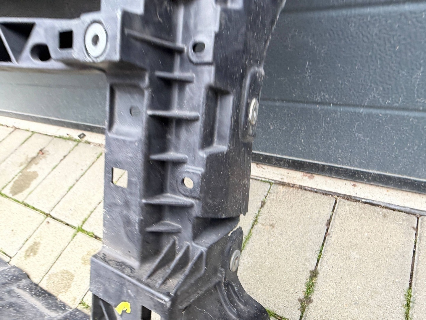 Vw Polo 6R 09- front body wall front