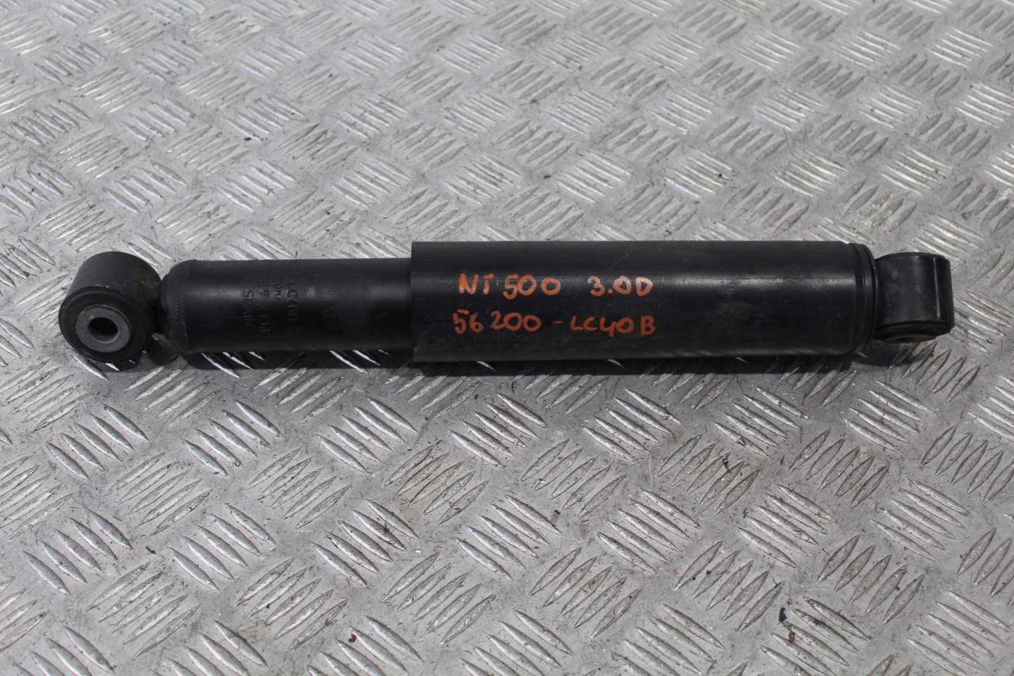 amortizer NISSAN NT500 56200-LC40B