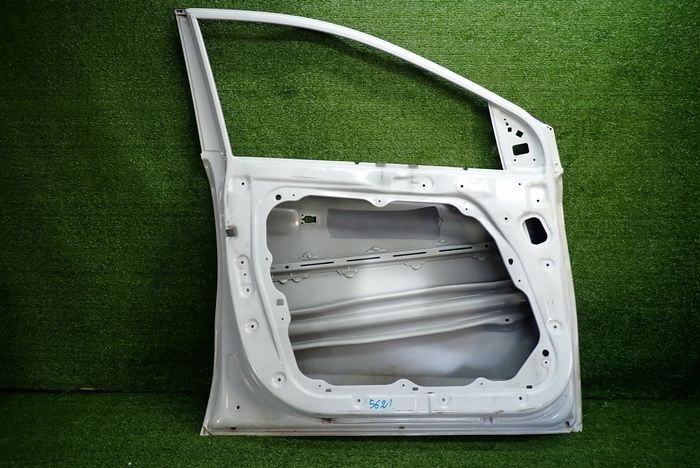 KIA SPORTAGE IV 15- door left front front