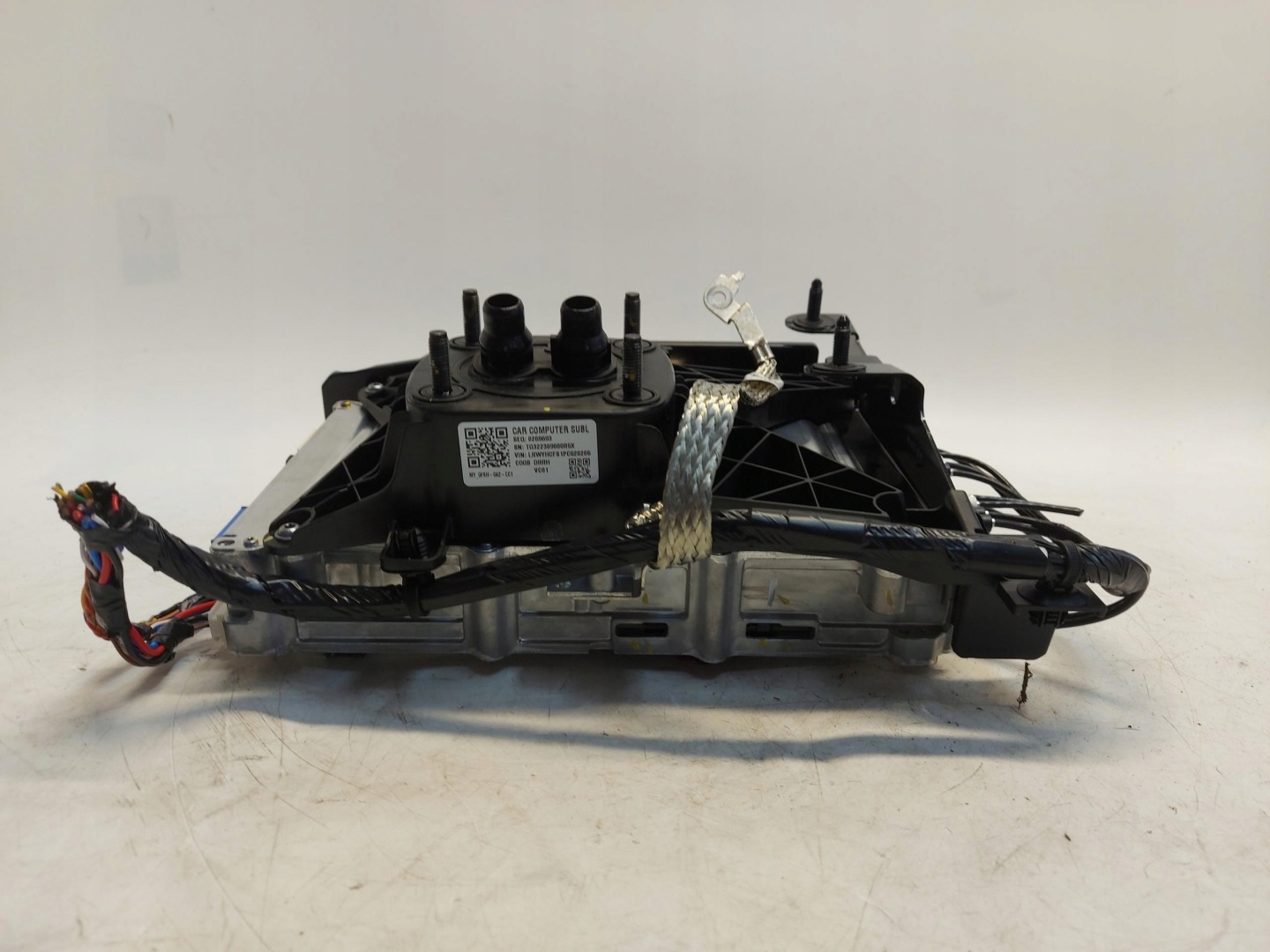 TESLA MODEL Y 2022r module control unit computer autopilot 1684435-05-h