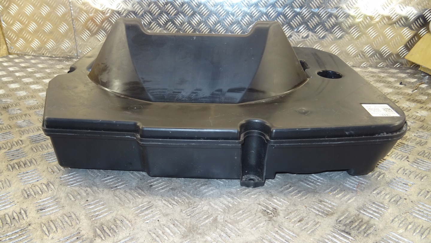 Audi A5 8T Subwoofer bang Olufsen 8K9035382B