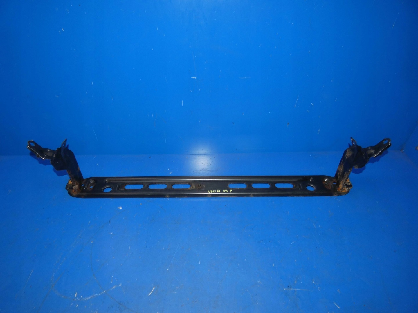VOLVO V60 S60 II LIFT 13- sider front front lower below radiator