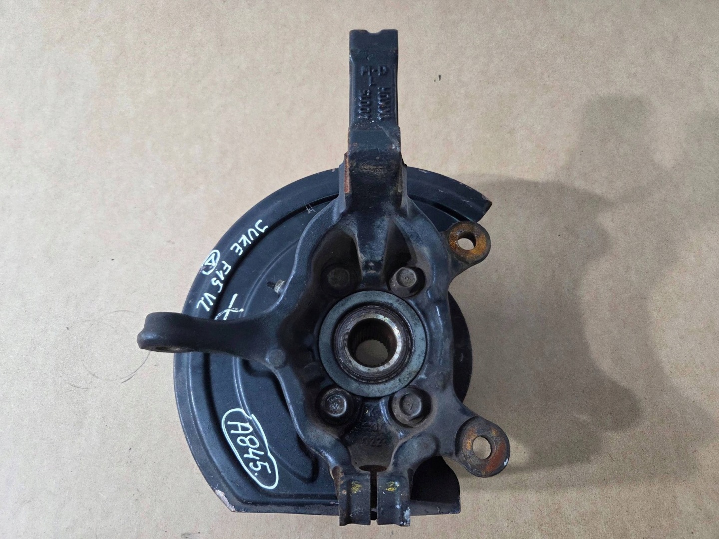 Nissan Juke and F15 swing front left 400151KK0H (A845)