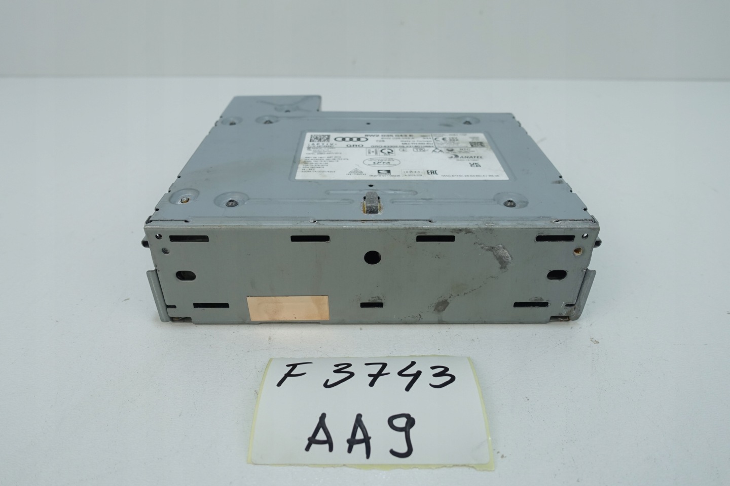 AUDI control unit module navigation player MULTIMEDIALNY MIB3 8W2035043E