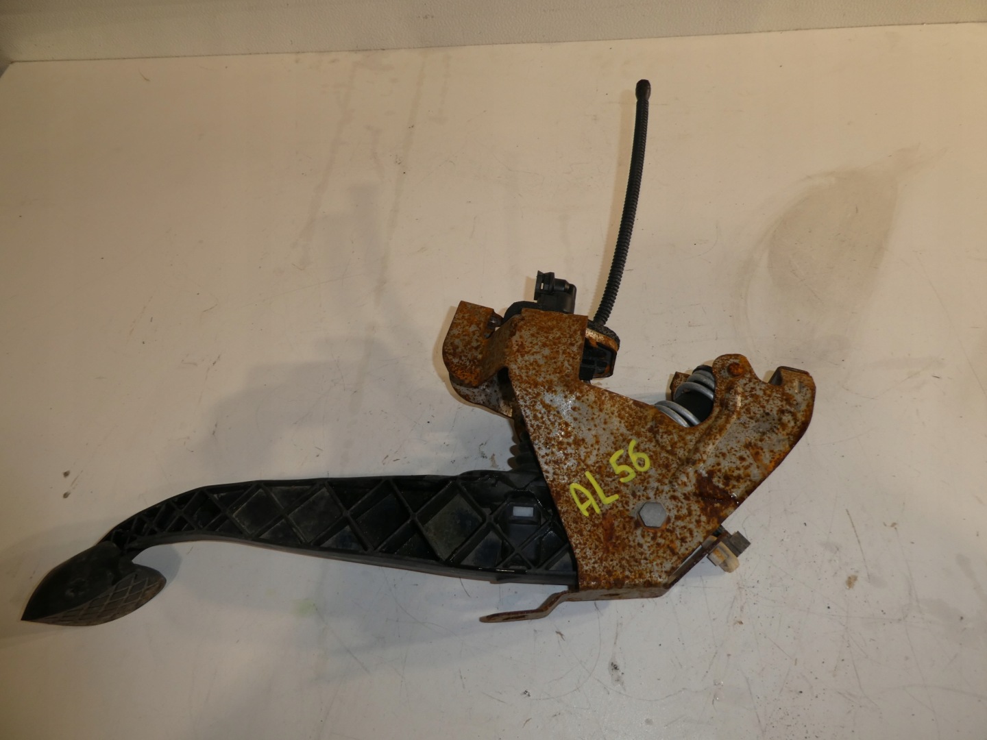 VW T6 PEDAL pumpa spojky 7E1721059E