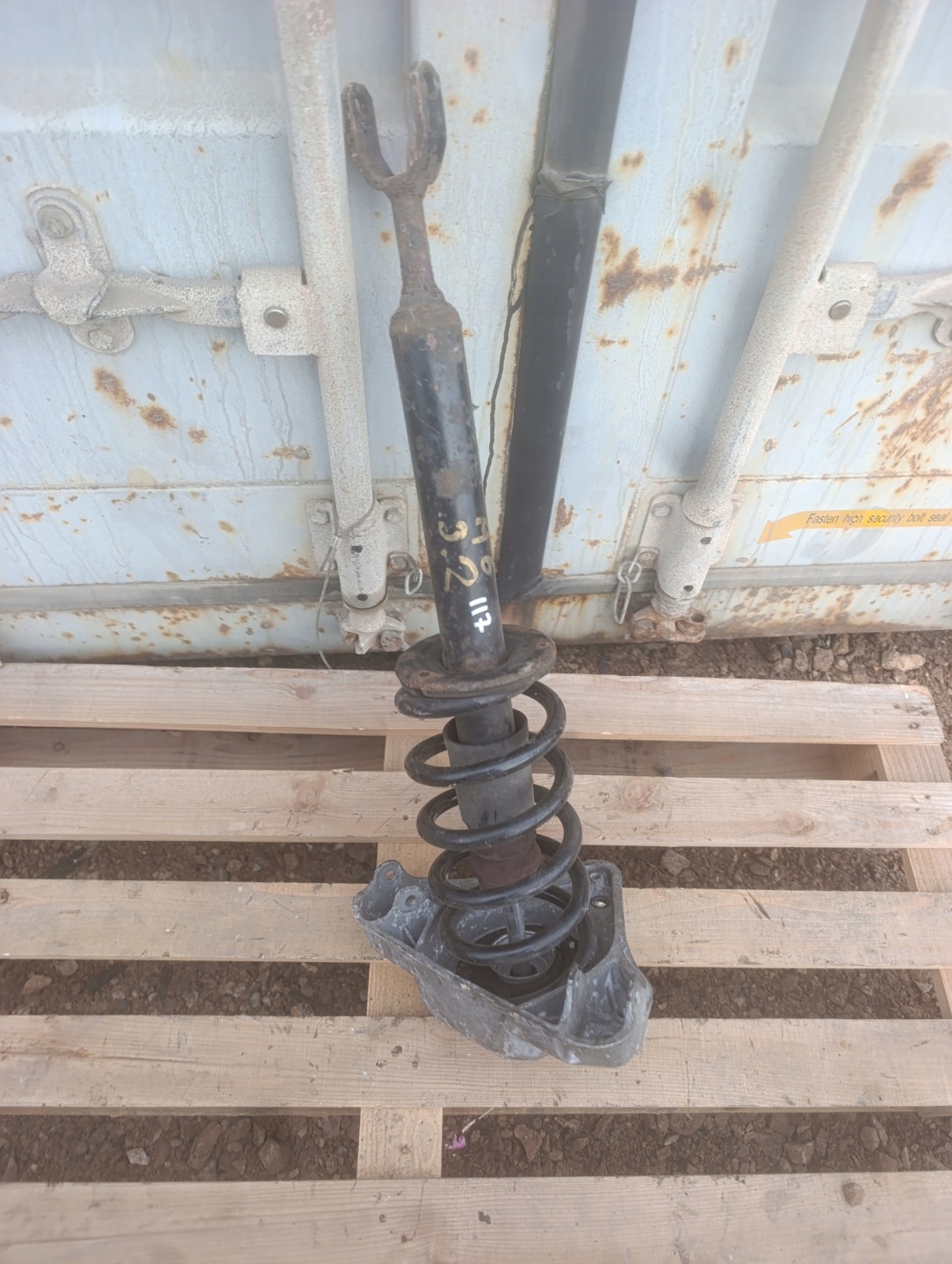 MACPHERSON shock absorber front front left or right AUDI A6 C6 3.2