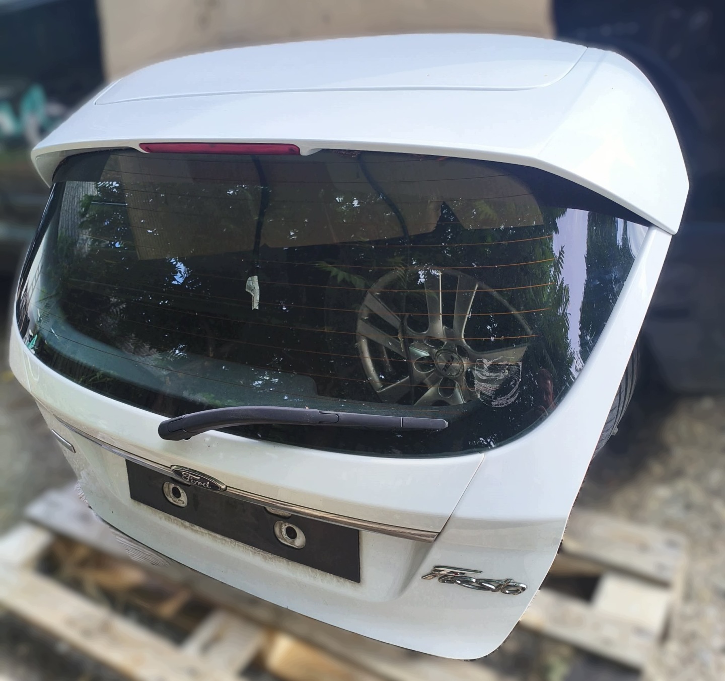 FORD FIESTA MK7 LIFT 2016 boot doors BIALA HC