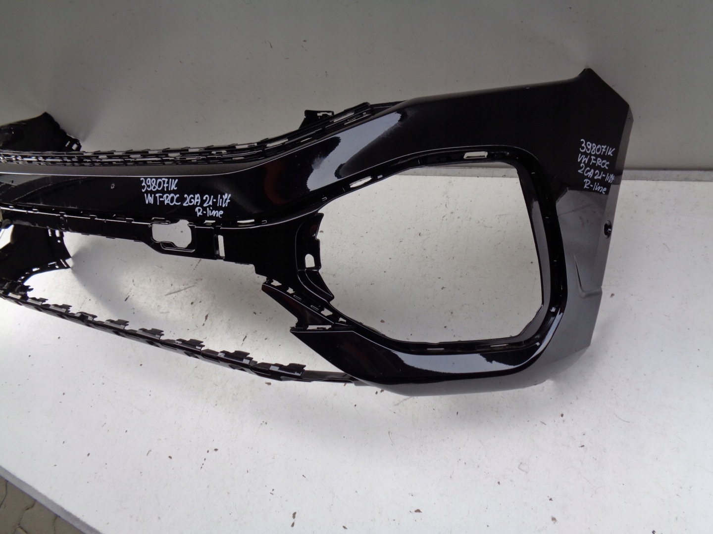 front bumper VW T-ROC 2GA 21- LIFT R-LINE NR 39807