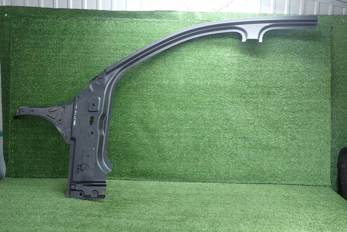 BMW X1 F48 15- pillar left side left
