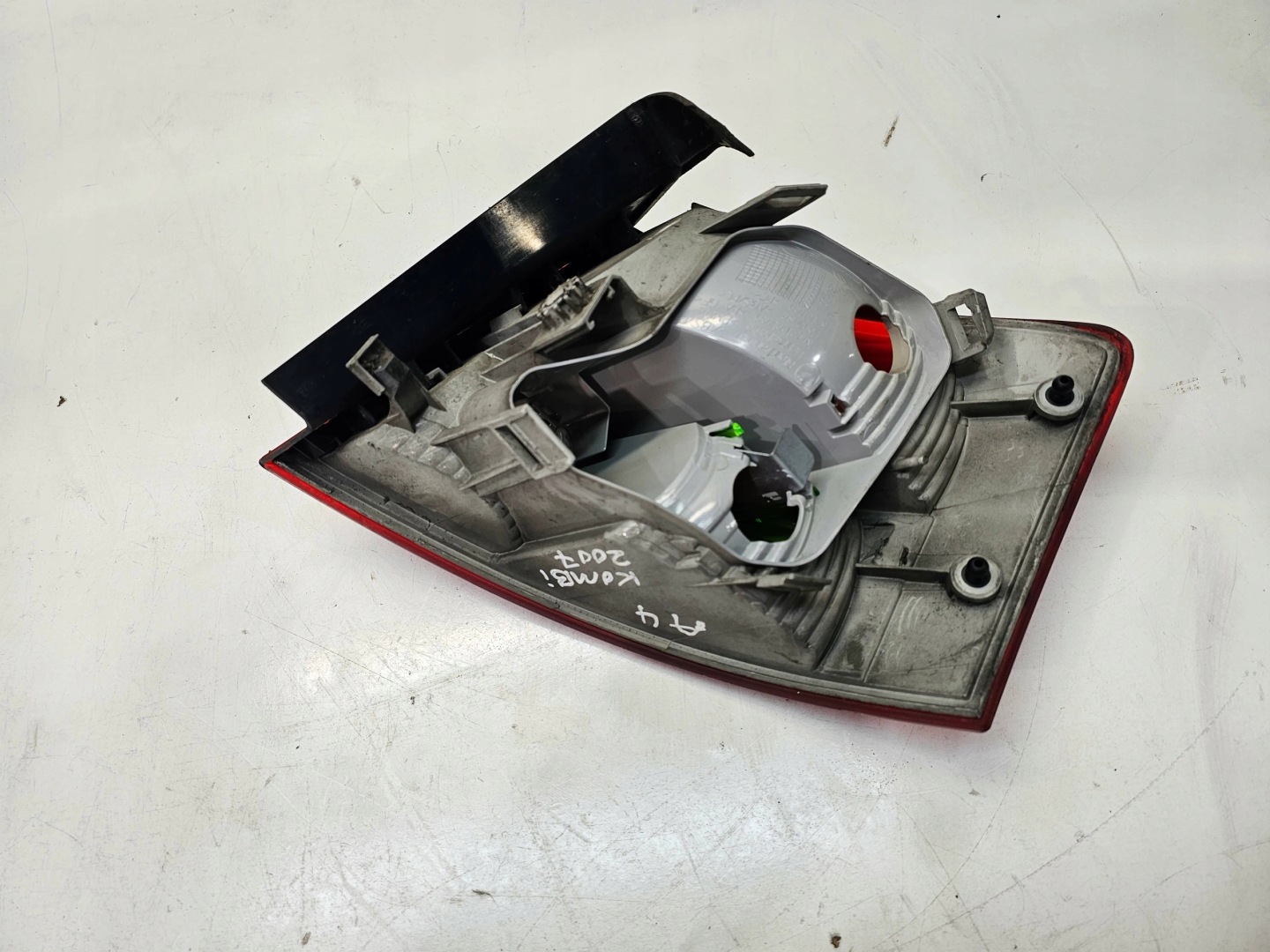 light left rear part W fender AUDI A4 B7 KOMBI AVANT 8E9945095E original