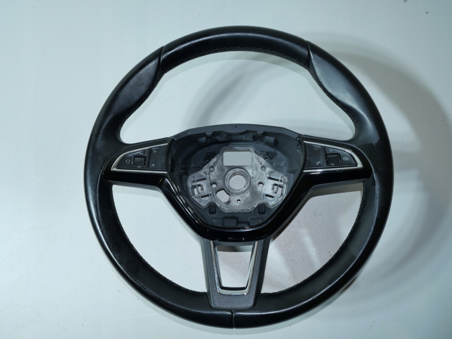 lenkrad Leder MULTI SKODA SUPERB III