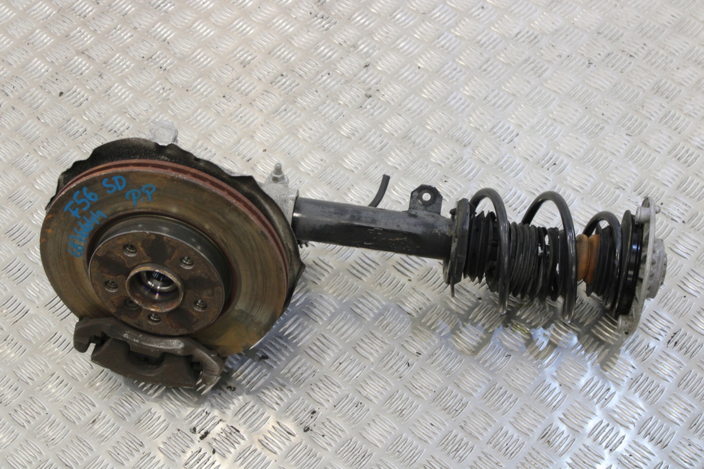 swing McPherson shock absorber right front 6876644 MINI COOPER F56 S SD