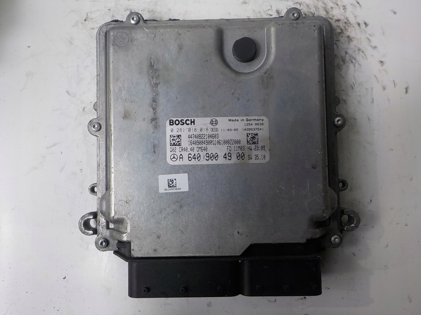 MERCEDES-BENZ computer control unit 0281018018 A6409004900