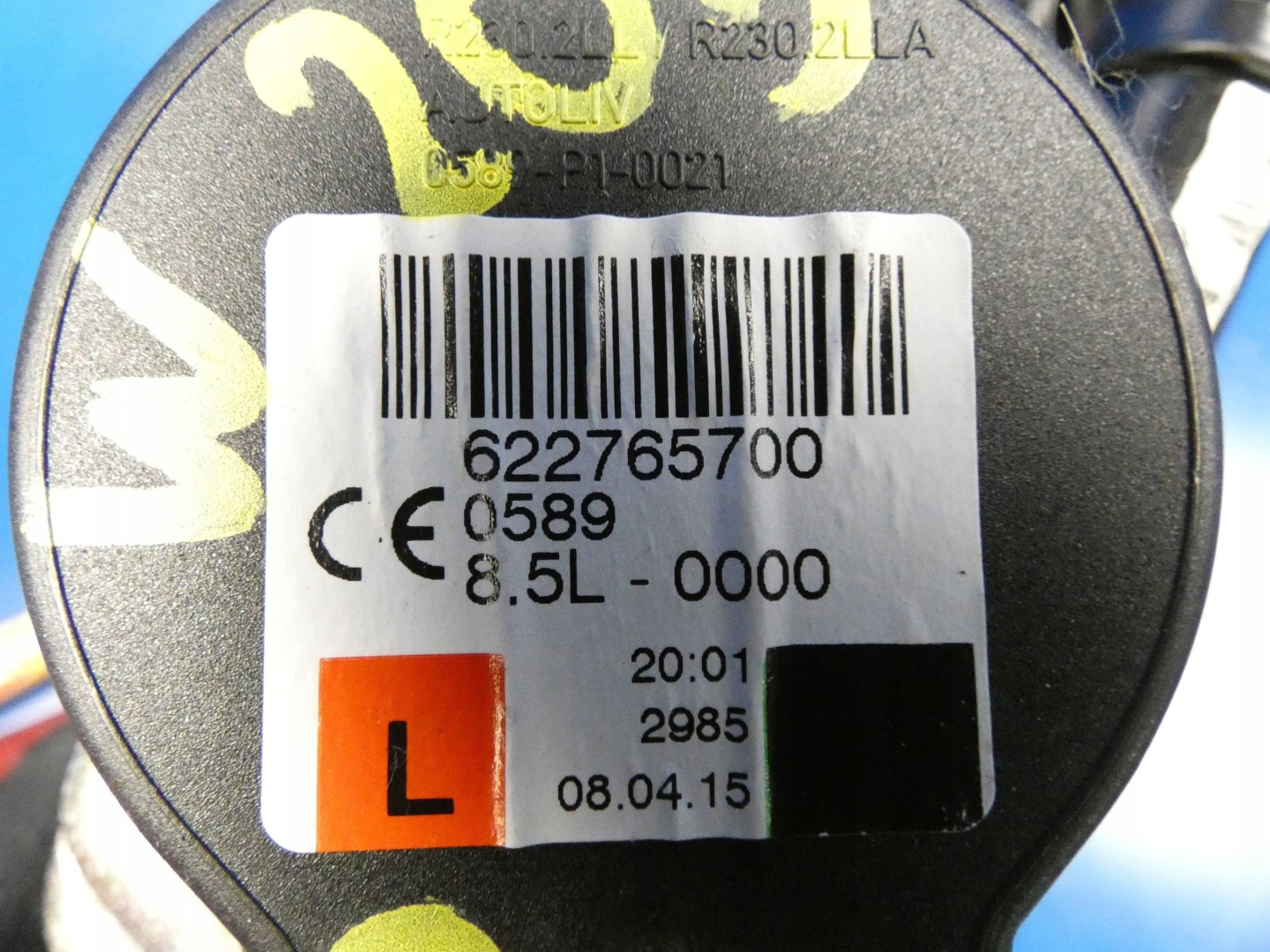 MERCEDES C KLASA W205 tension belt safety driver´s left front