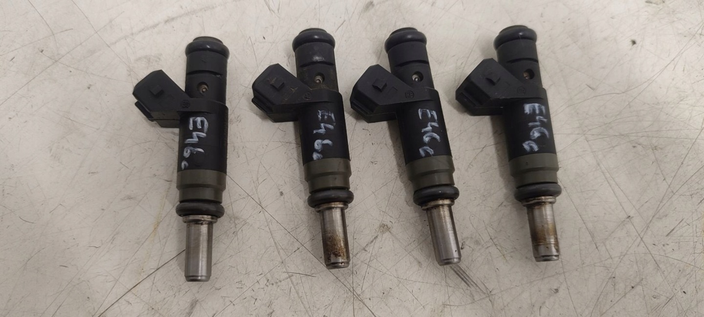 injector BMW E46 LIFT 318i