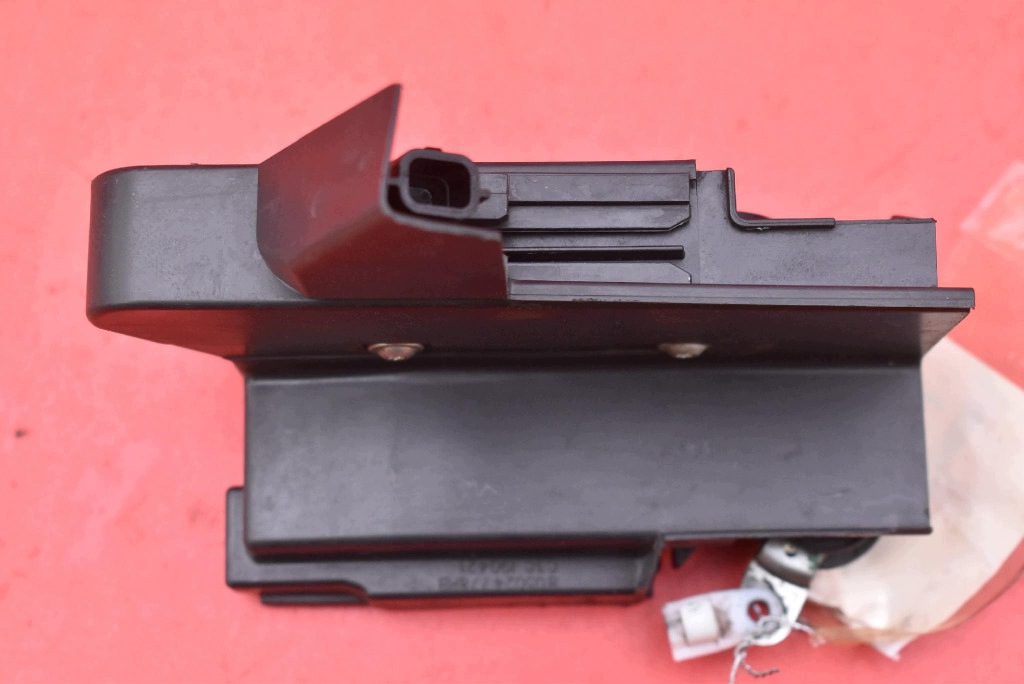 lock door right front front EU DACIA DUSTER 2 II 17-21