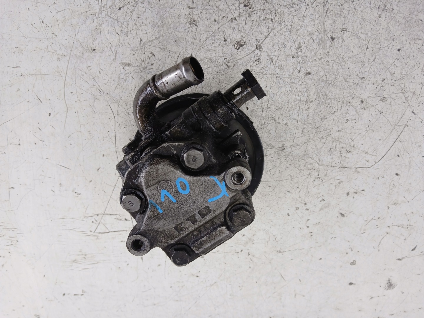 AUDI A6 C5 1.9 TDI servo pump 110 BAR 038145255D