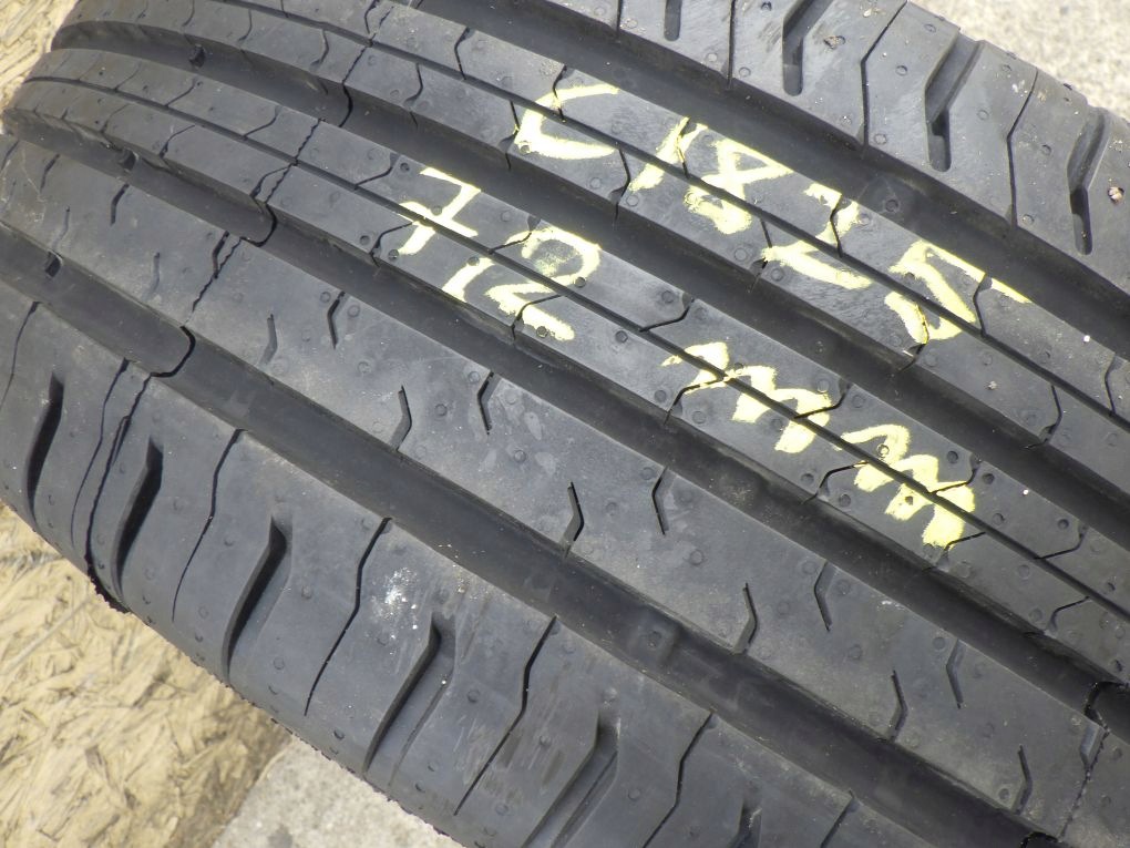 Continental ContiEcoContact 5 235 55 R17 tyre summer