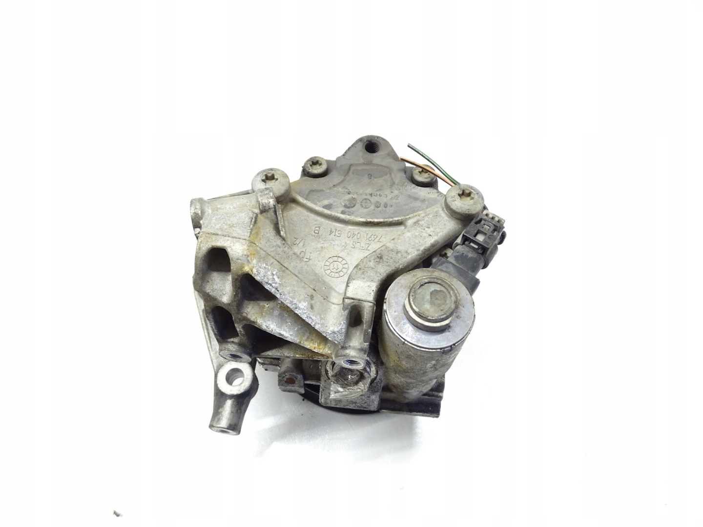 servo pump MERCEDES C KLASA W204 W212 A0064667501