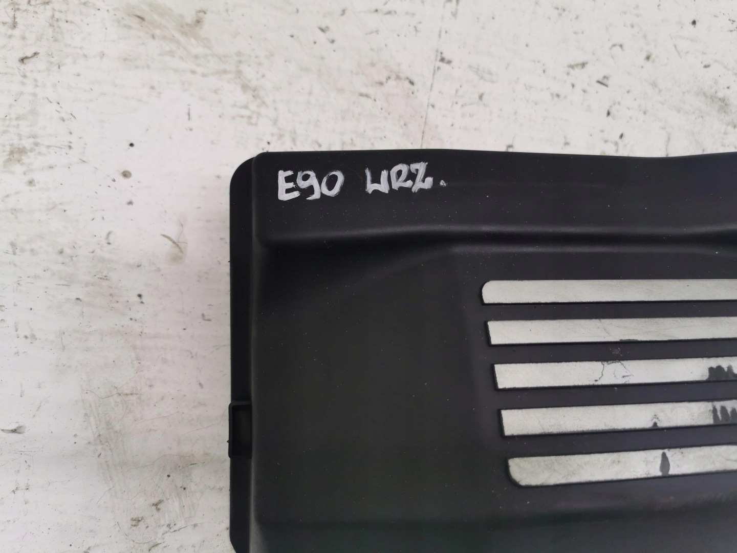 motorfedél BMW SERIA 3 E90 E91 2.0i 7530742