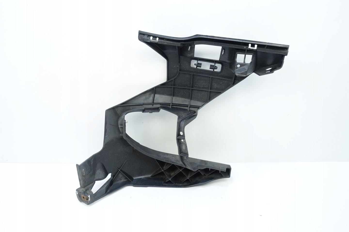 bumper bracket left front BMW V 5 F10 F11 7200721