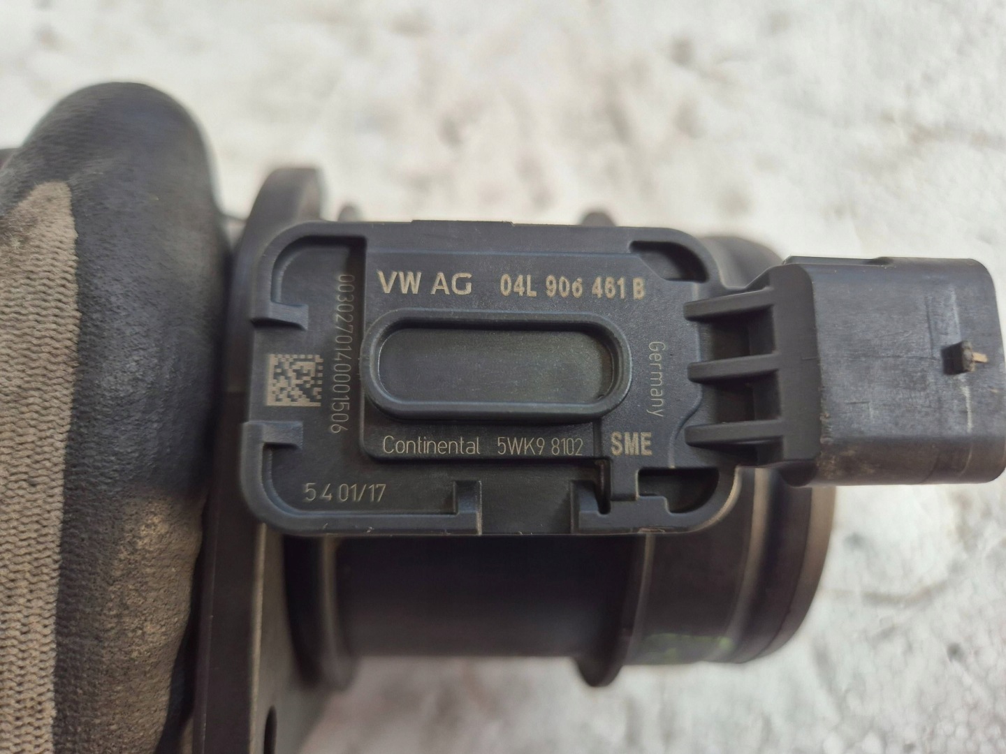 flow meter 04L906461B Skoda Octavia MK3 III 1.6 TDI