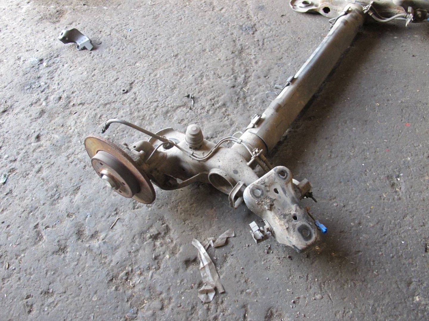 PEUGEOT 208 and 1 12- sider axis springing rear part rear discs