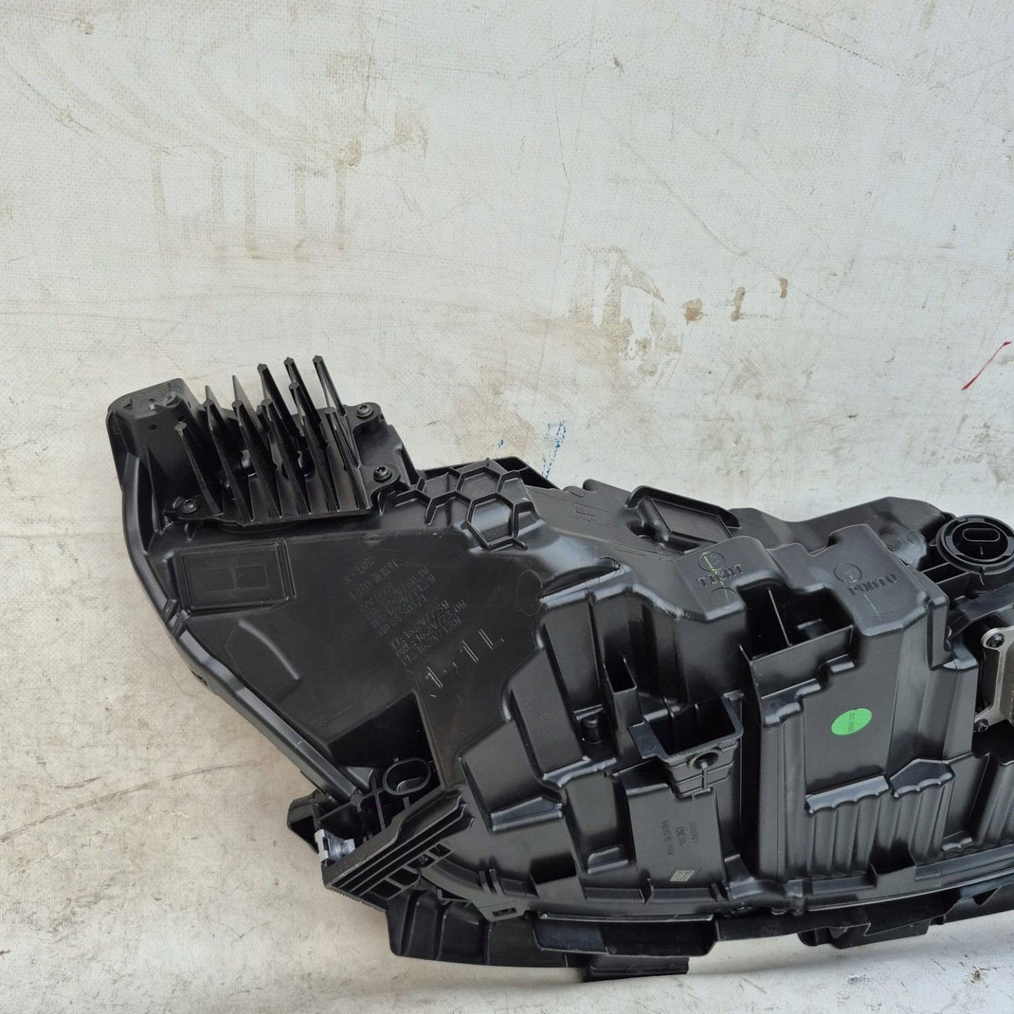 TESLA 3 HIGHLAND 23- light left front front FULL LED 1760888-00-F