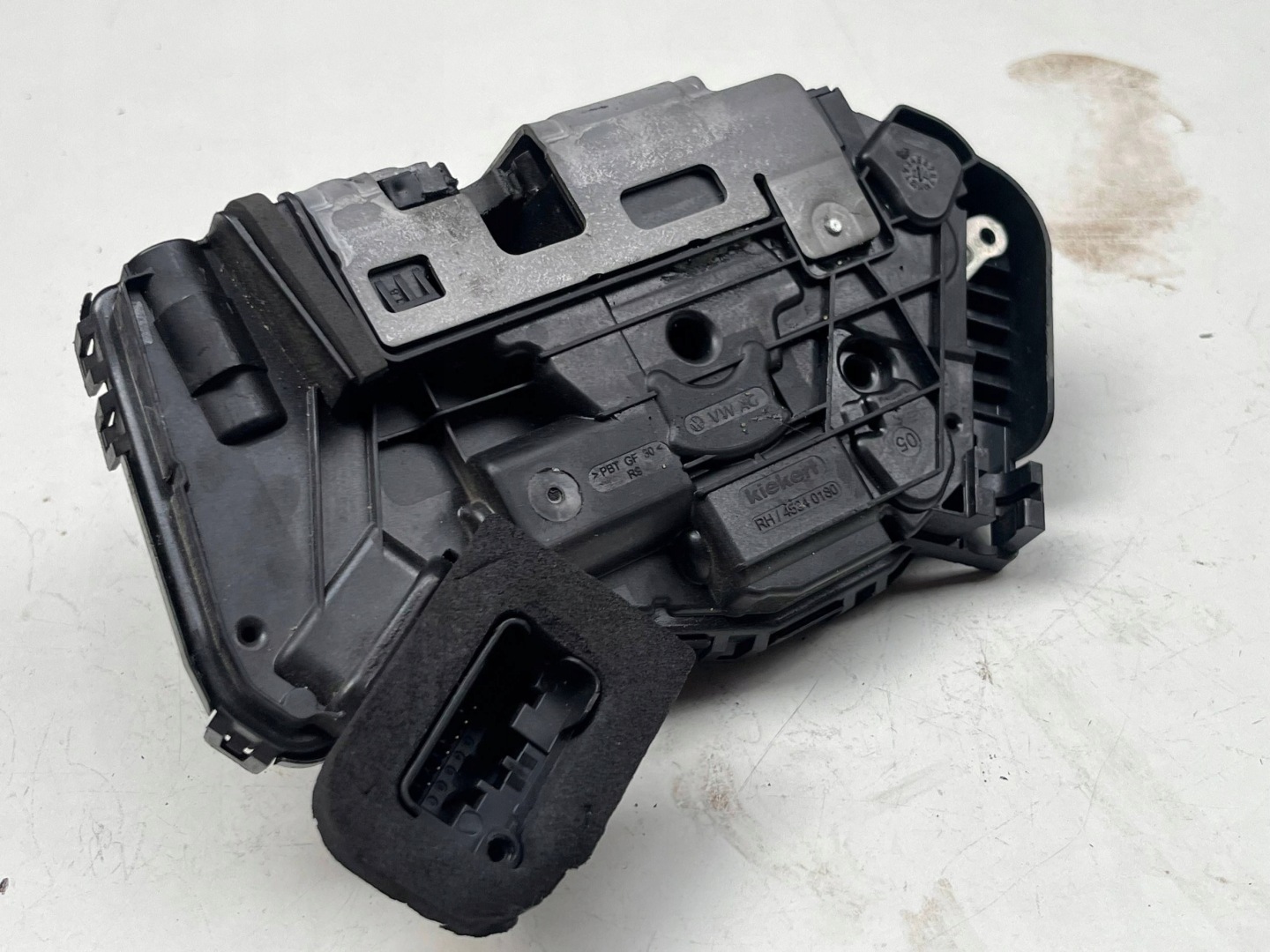 VOLKSWAGEN SEAT SKODA lock door right front 5TB837016E @M