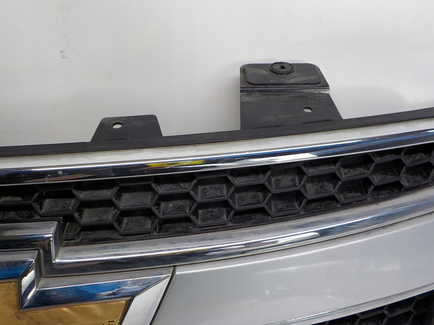 CHEVROLET ORLANDO grill grille radiator