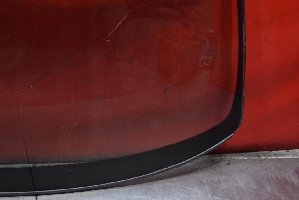 window front front iron VOLVO S70 V70 2 II LIFT 04-08